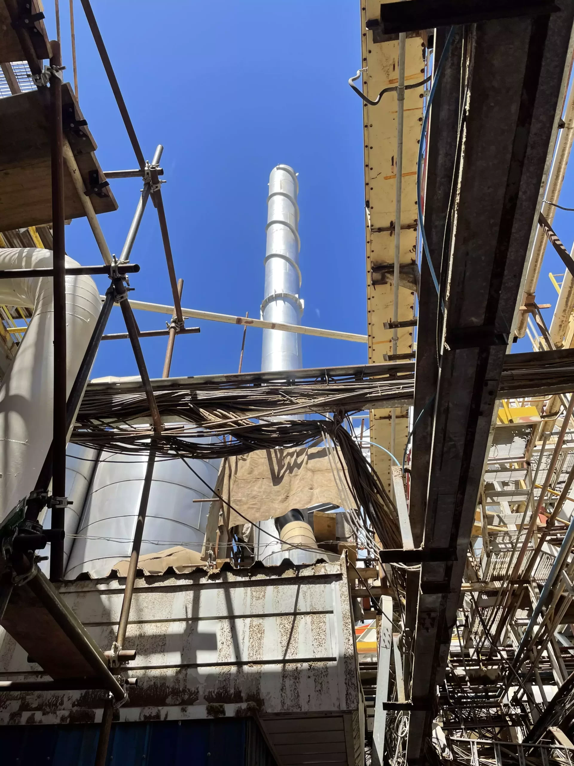 Fabricación y Montaje de Chimenea Planta