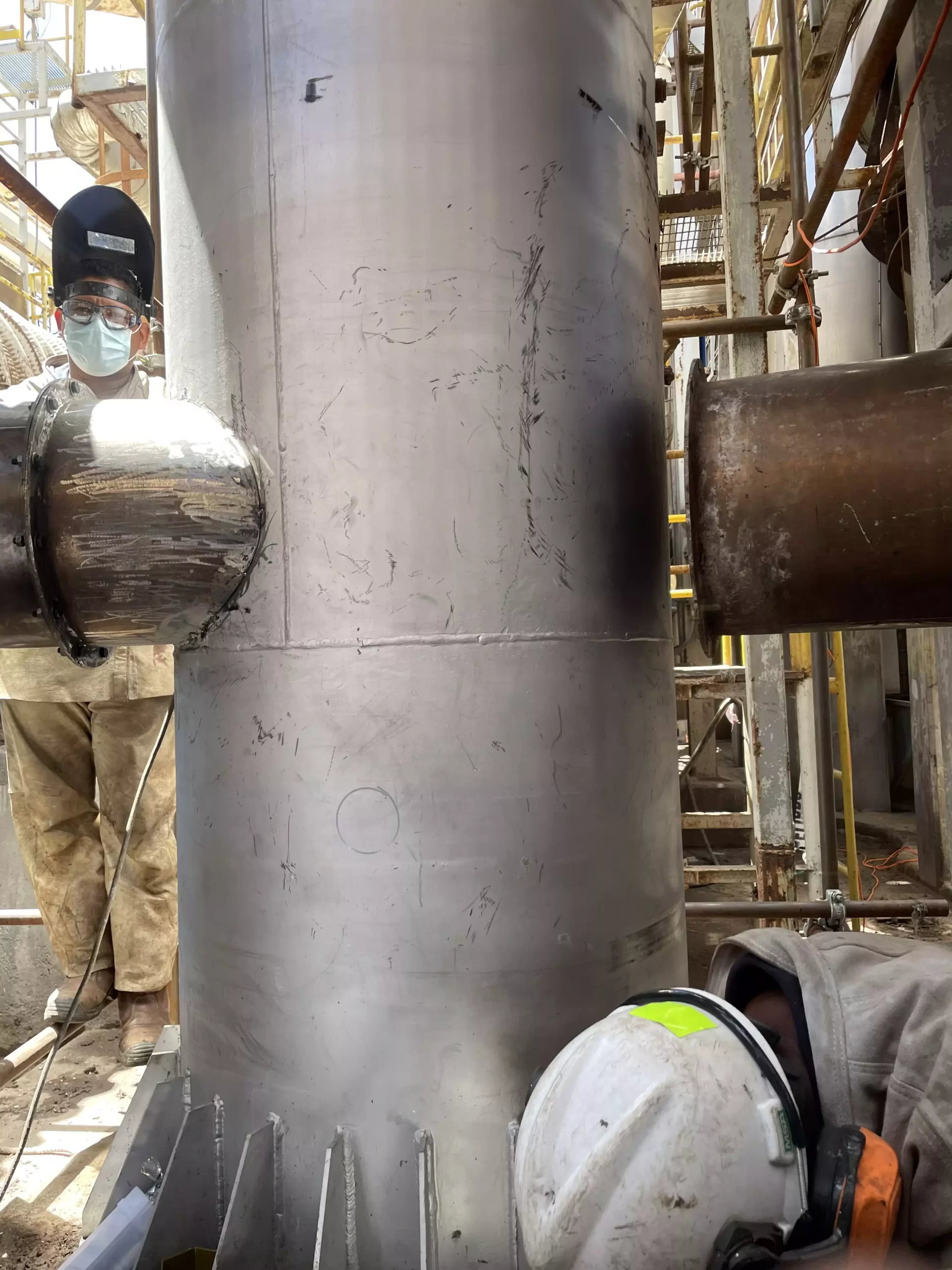 Fabricación y Montaje de Chimenea Planta