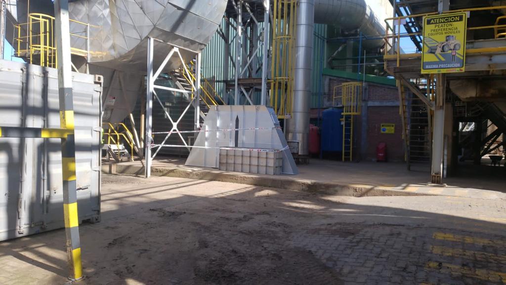 Fabricación y Cambio de Chute de Planta Termica Masisa
