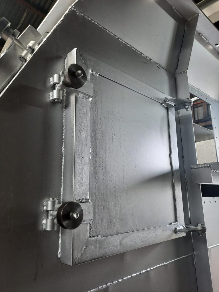 Fabricación y Cambio de Chute de Planta Termica Masisa