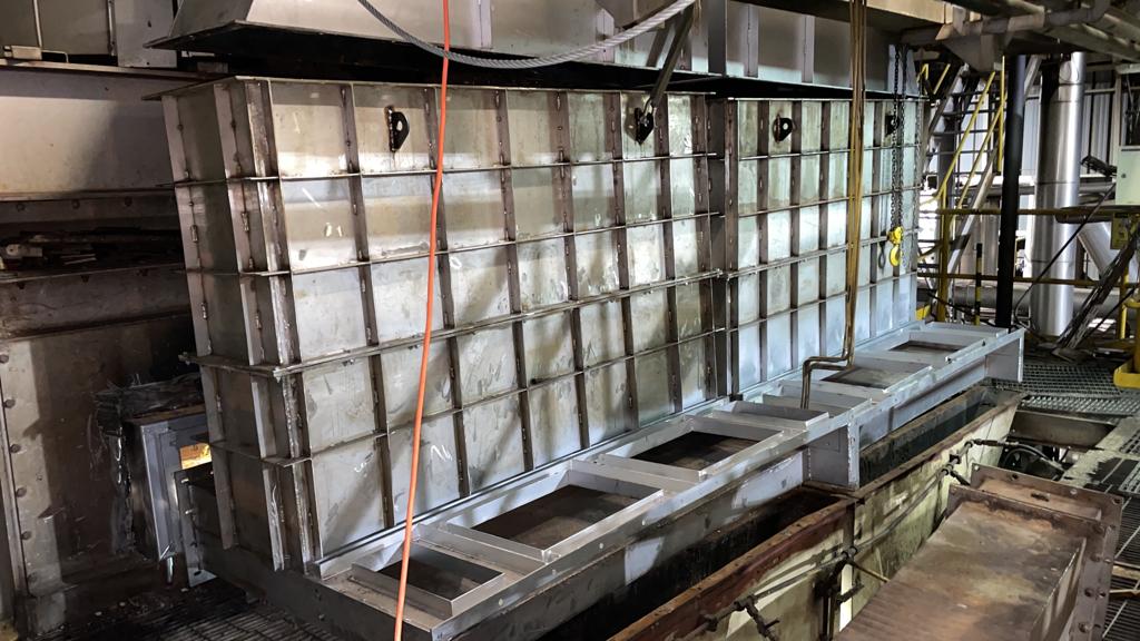 Fabricación y Cambio de Chute de Planta Termica Masisa