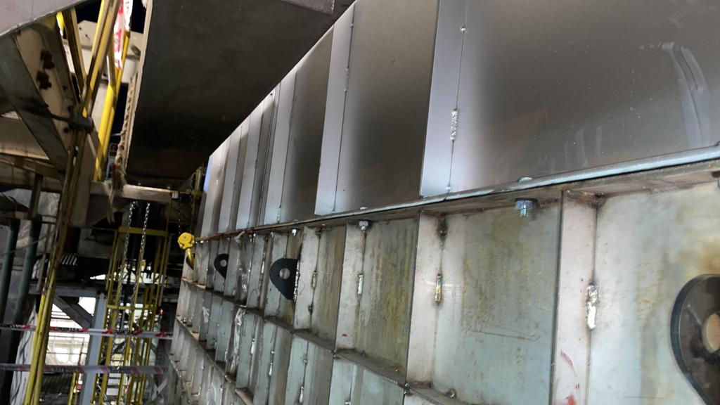 Fabricación y Cambio de Chute de Planta Termica Masisa