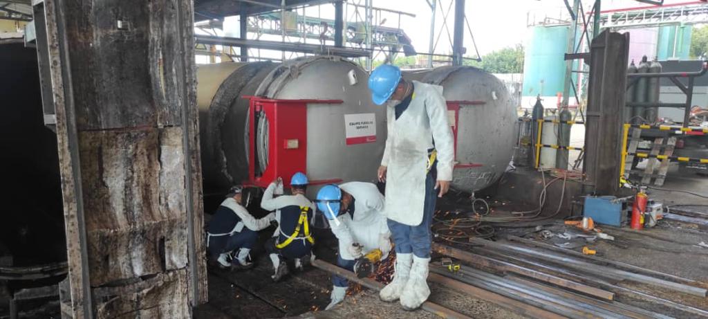 Reconstruccion de compuertas de enclaves Apc Palmonagas