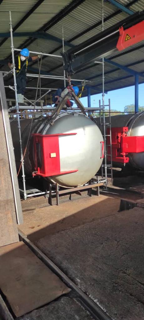 Reconstruccion de compuertas de enclaves Apc Palmonagas