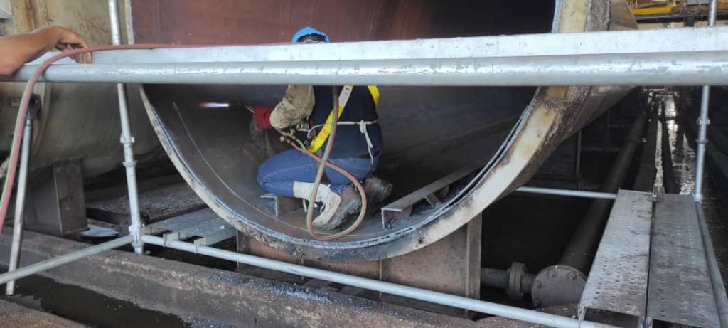 Reconstruccion de compuertas de enclaves Apc Palmonagas