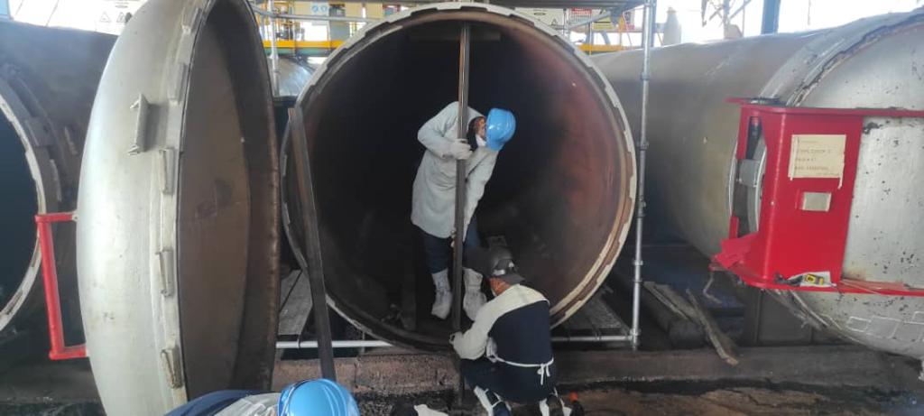 Reconstruccion de compuertas de enclaves Apc Palmonagas