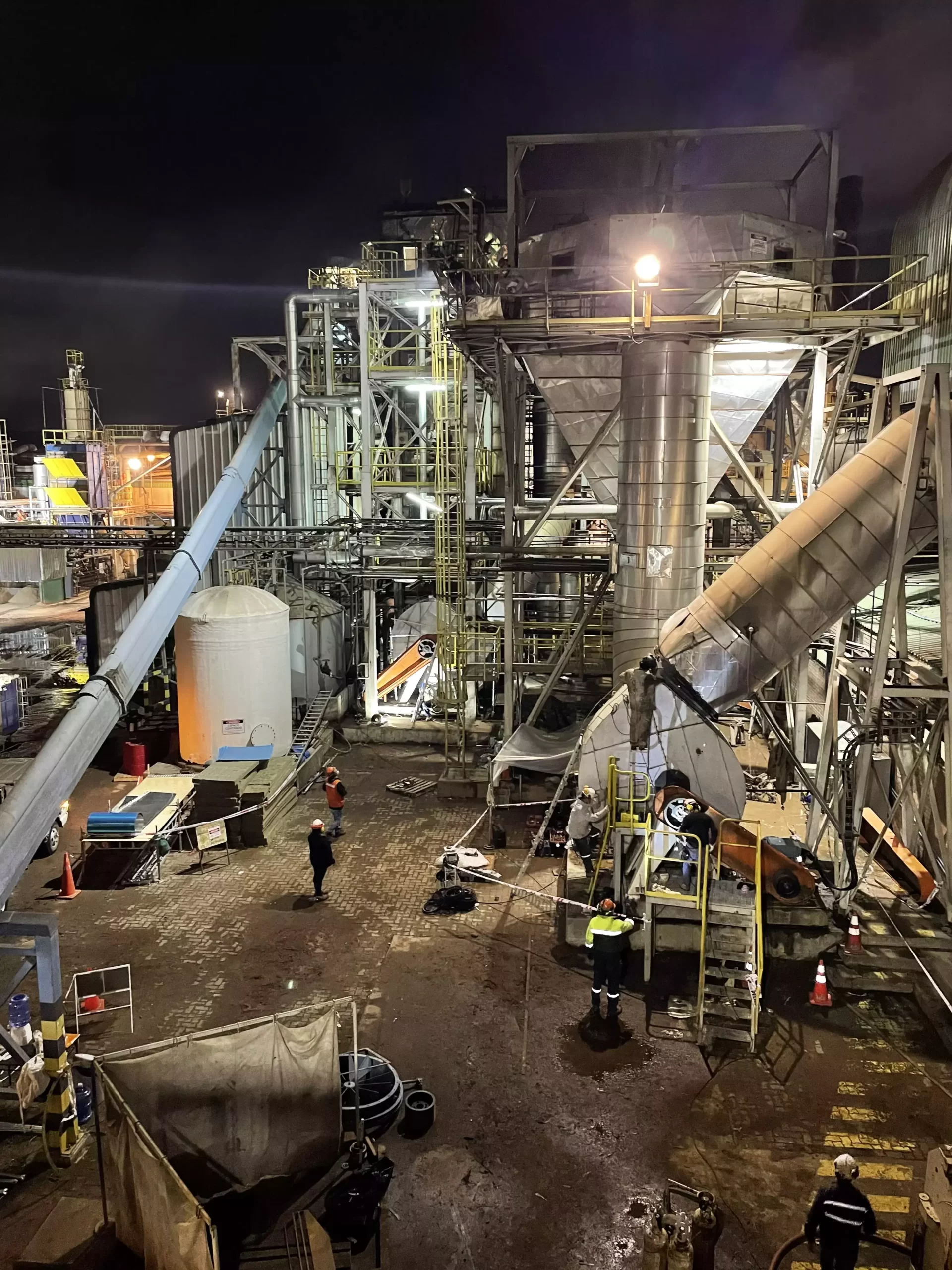 Fabricación y Cambio de Ventiladores Z41 y Z26 de proceso Planta Mapal Masisa